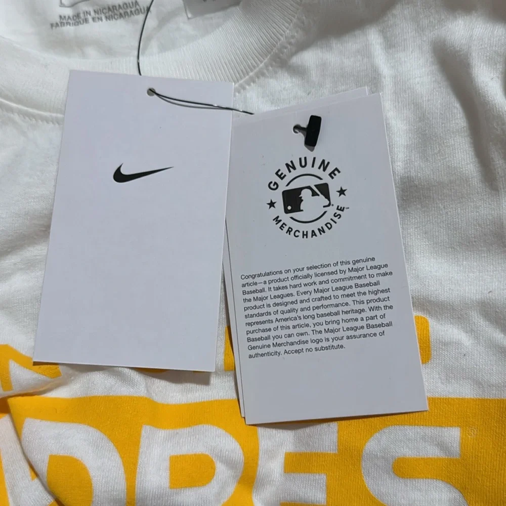 San Diego Padres Nike Short Sleeve Graphic Tee White Yellow MLB NWT-Large